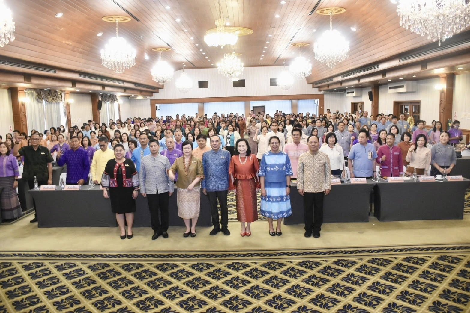 พช.เวียงหนองล่อง ร่วมประชุมตรวจติดตามผลการดำเนินงานของหน่วยรับตรวจรายไตรมาส 17 จังหวัดภาคเหนือ 